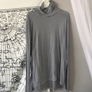 Black and white striped long sleeve turtleneck